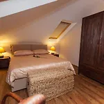 Atemberaubendes Penthouse Direkt Am Mit Meerblick, 2 Bikes, Fussbodenheizung, Privatparkplatz Апартаменты Цриквеница
