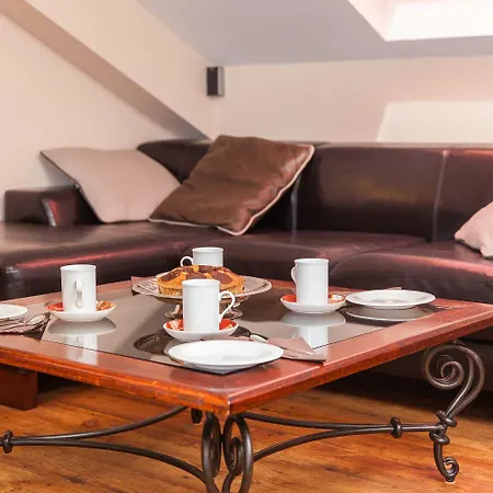 Apartman Atemberaubendes Penthouse Direkt Am Mit Meerblick, 2 Bikes, Fussbodenheizung, Privatparkplatz Crikvenica