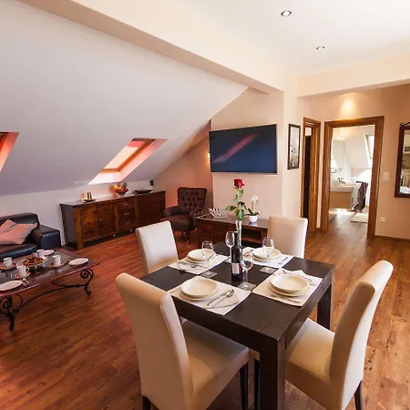 Apartman Atemberaubendes Penthouse Direkt Am Mit Meerblick, 2 Bikes, Fussbodenheizung, Privatparkplatz *